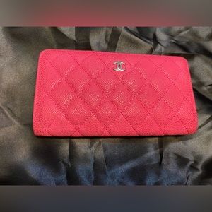 pre-owned authentic CHANEL caviar quilted yen wallet hot pink - great quality!!